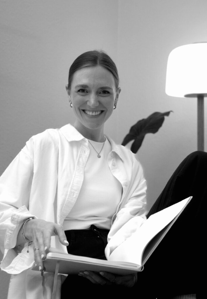 Jana Erlenkötter - wortverliebt - unverbindliches Erstgespräch für freie Trauung